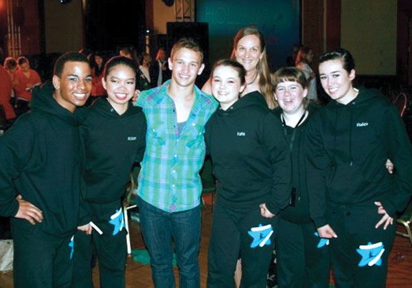 Local dancers shine in Hollywood Vibe competition