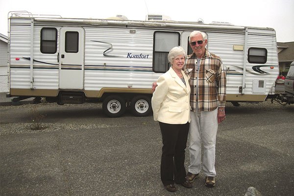 Couple donates RV to Serenity House’s program for veterans