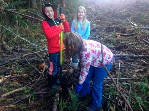 Greywolf Elementary School students Circe Wilkinson