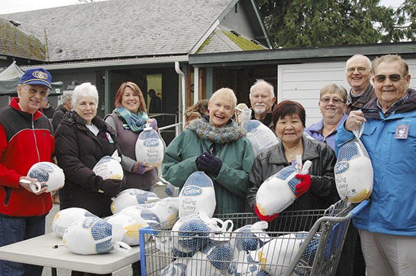 Rotarians and Kiwanians (from left)