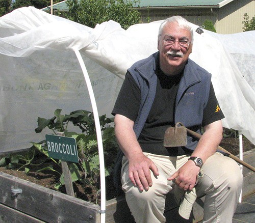 Master Gardener Bob Cain presents “Growing Brassicas” at the next Green Thumb Garden Tips at noon Thursday