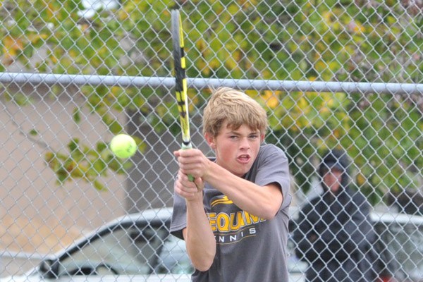 Sequim wins game, set, match vs. P.A.