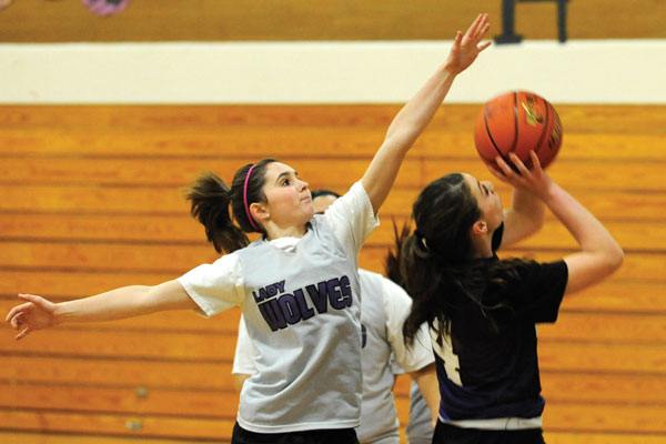 Girls Basketball preview: Sequim girls raise the bar