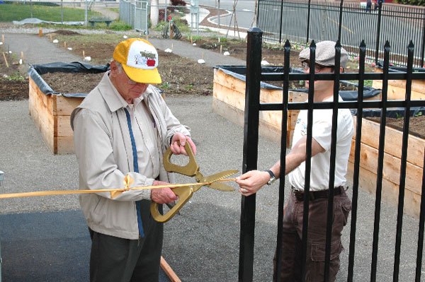 June Robinson Park opens for planting