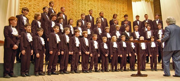 Russian boys choir plays Sequim