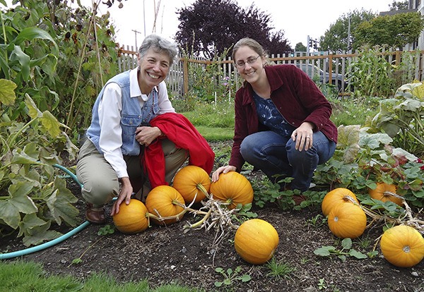 Master Gardeners to speak at conference