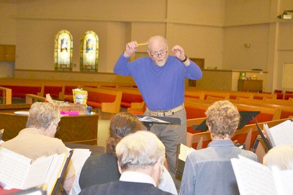 Peninsula Singers and conductor Dewey Ehling bring their spring concert “Bach & More!” to Trinity United Methodist Church on April 11-12. The group