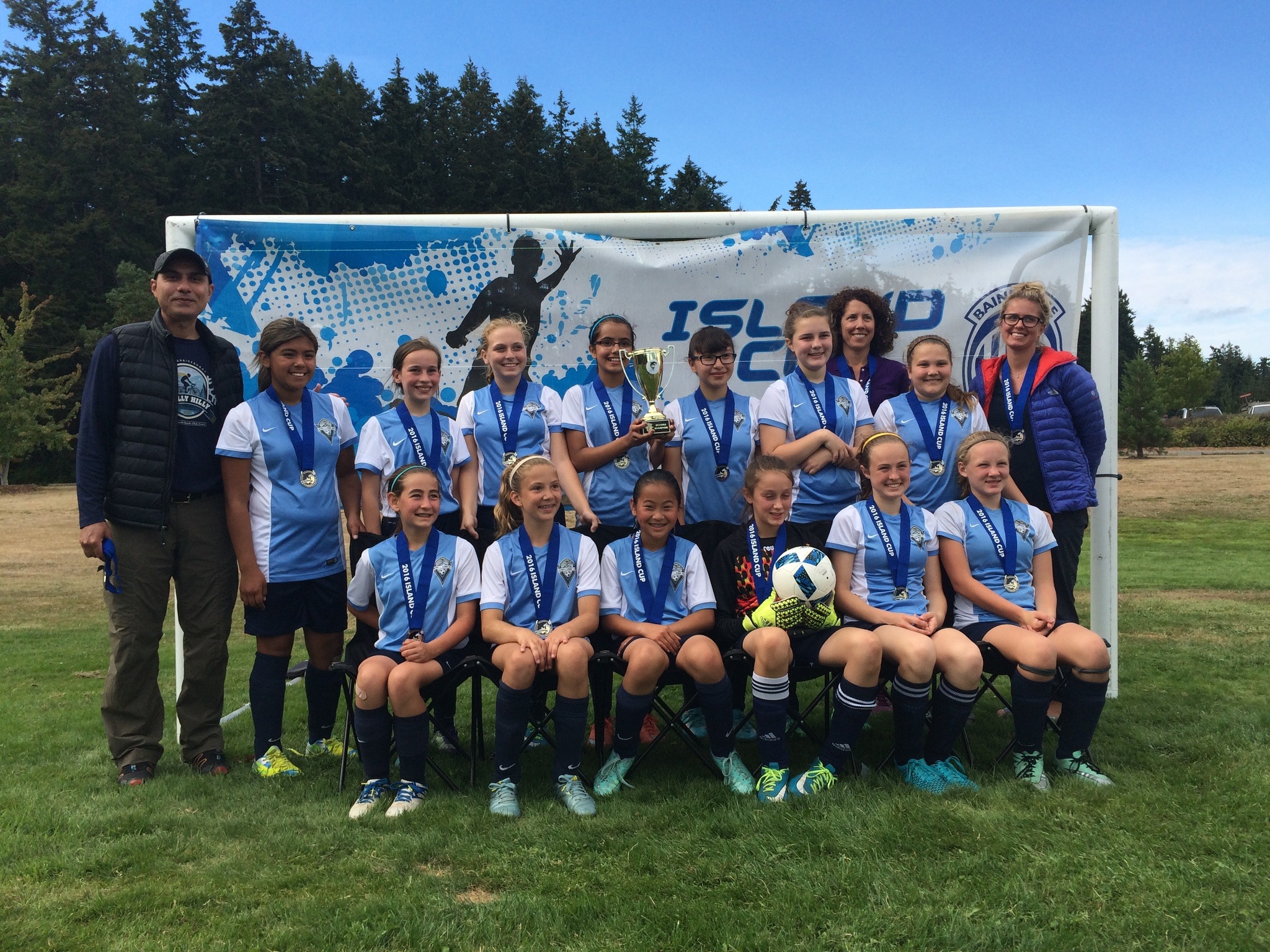 Storm King Azzure won the Girls U-13 division at the Island Cup