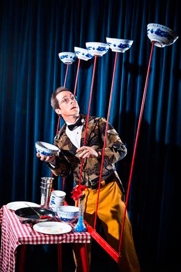 Juggler Rhys Thomas performs at 10:30 a.m. Tuesday