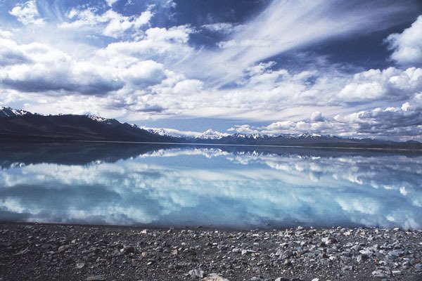 Lake Tekapo. Is it New Zealand or Middle Earth?