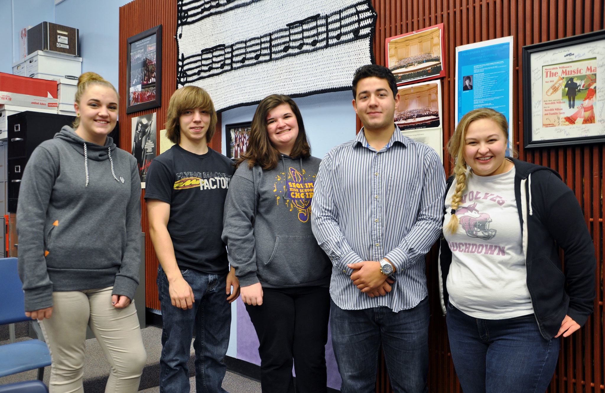 Sequim High choir singers (from left) Tomi Wilson, Thomas Arnesen, Colleen Carpenter, 
Silas Baird and Victoria Hall are raising funds to attend a festival in New York City in February. Photo by Patsene Dashiell