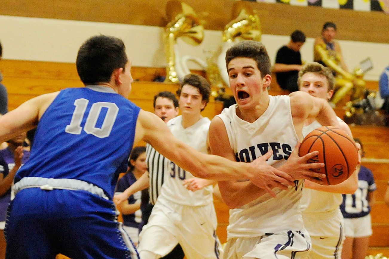 Boys basketball: Sequim still searching for first league victory