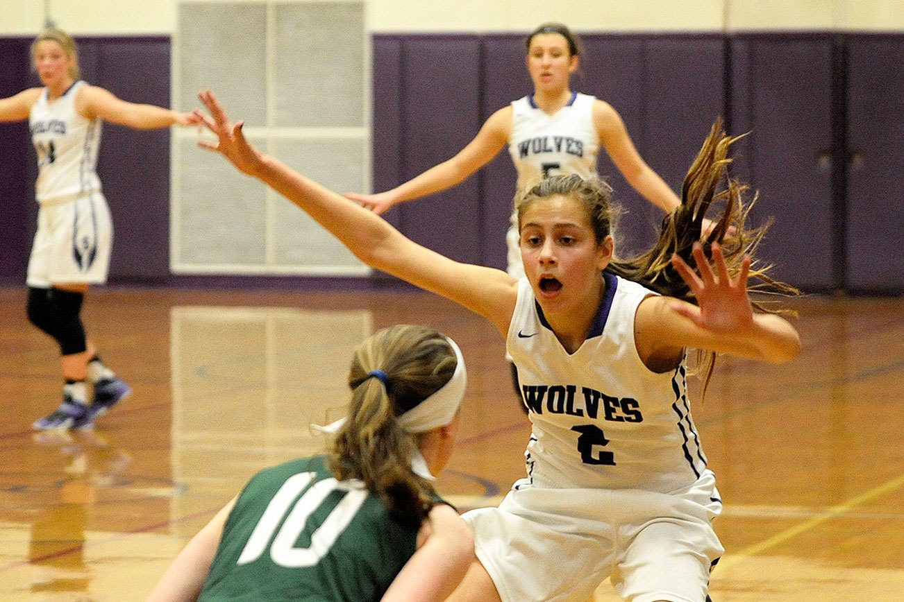 Girls basketball: Sequim rebounds from losses, beats Bulldogs