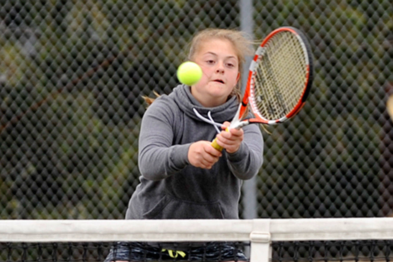 Girls tennis: Big turnout, deep team hits courts for Sequim in ‘17