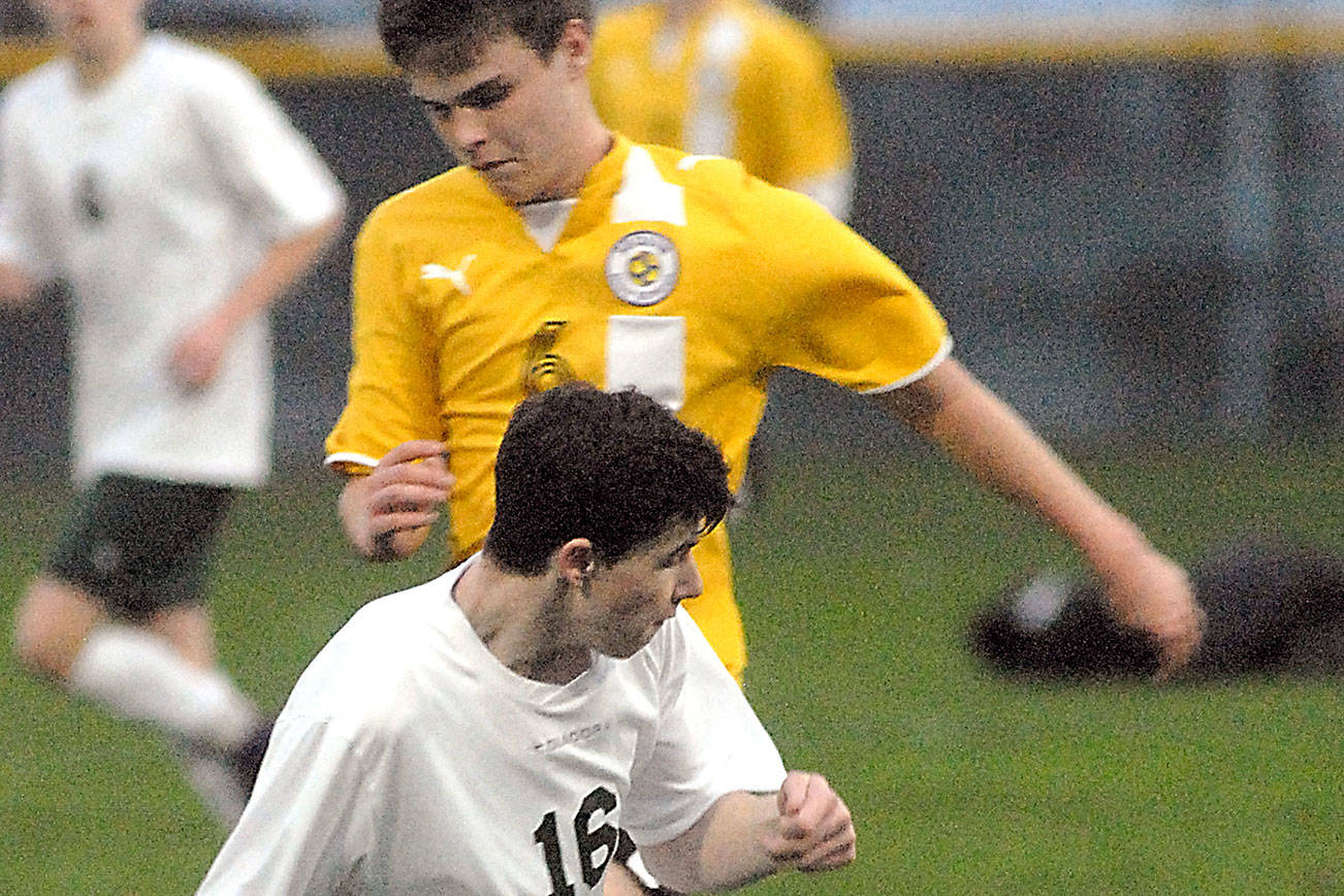 Boys soccer: Kingston, PA squads shut out Sequim