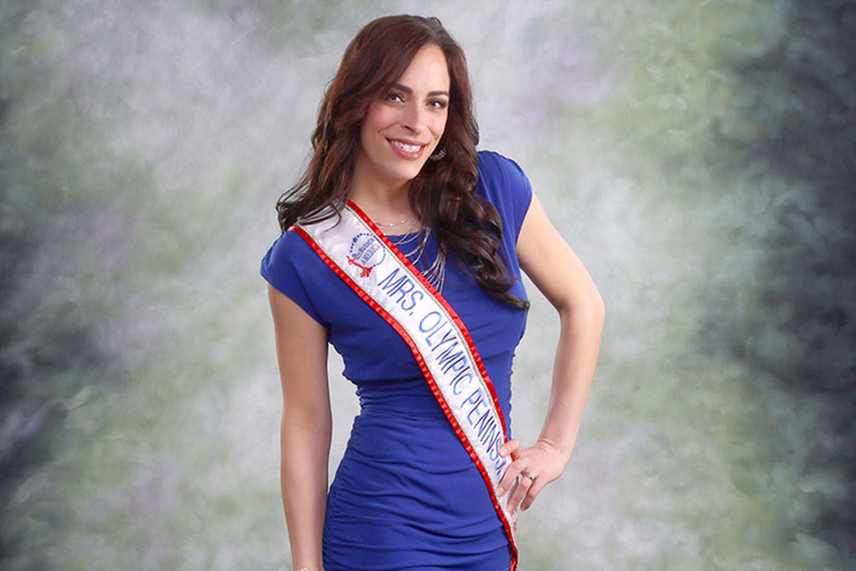 Sequim woman to compete in Mrs. Washington America Pageant Sequim Gazette