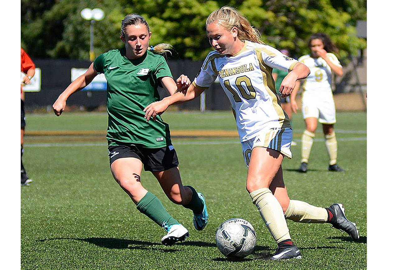 Women’s soccer preview: Peninsula women look for back-to-back titles