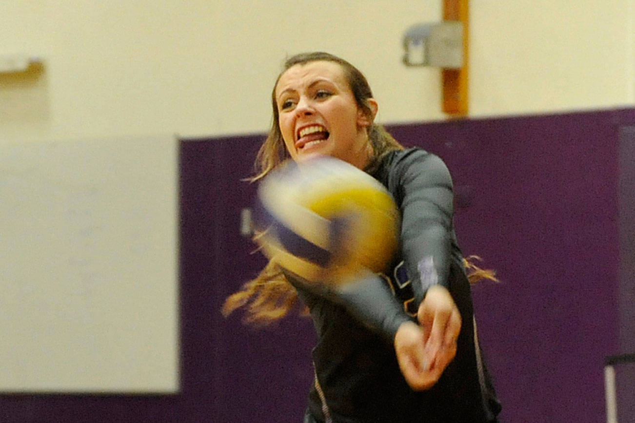 Volleyball: Sequim sweeps aside Trojans, Spartans