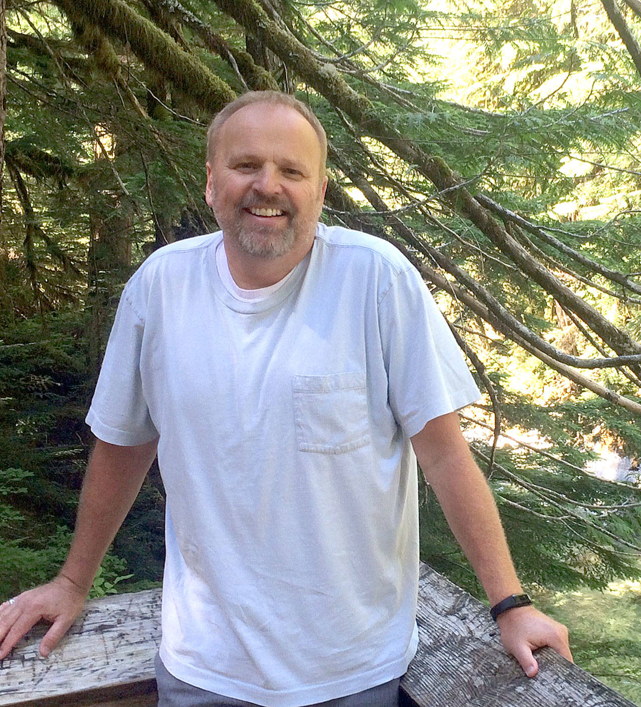 Michael Webb of Oak Harbor begins leading “blended” worship services of traditional hymns and contemporary praise songs at 10 a.m. Sunday, Oct. 1, at Sequim Community Church. Submitted photo