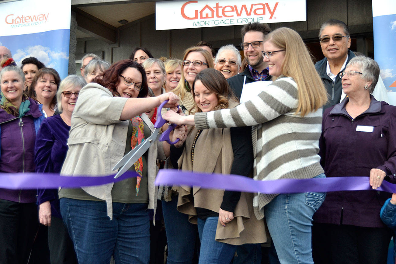 Gateway Mortgage celebrates grand opening in Sequim