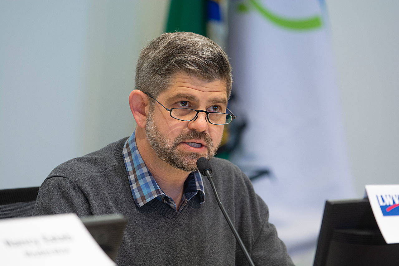 Clallam County Commissioner Mark Ozias provides opening statements during a League of Women Voters forum in Sequim on Oct 6. Photo by Jesse Major/Peninsula Daily News