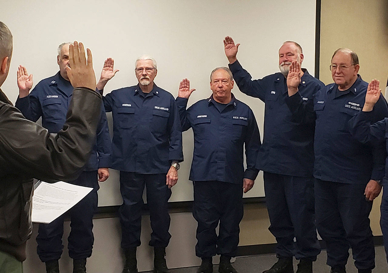 Milestone: Coast Guard Auxiliary swears in staff officers