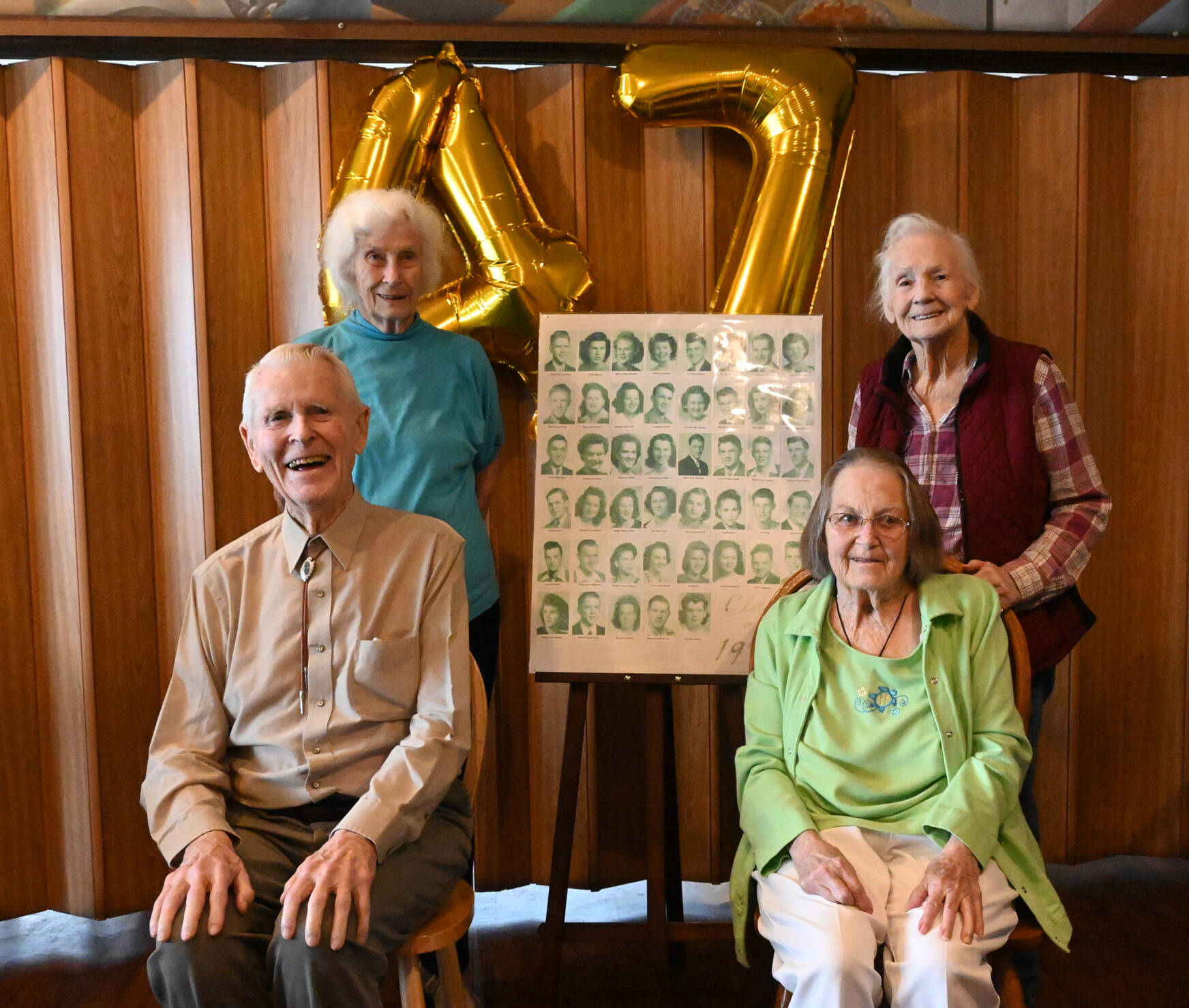 Sequim Gazette Photo by Michael Dashiell
Four members of the Sequim High School Class of 1947 gather for a reunion at the Mariner Café on May 3. They include, clockwise from top left, Mary Ellen (Dryke) Pogue, Ramona (Heaton) Robb, Dorothy (Daniels) Ludke and Robert Clark.