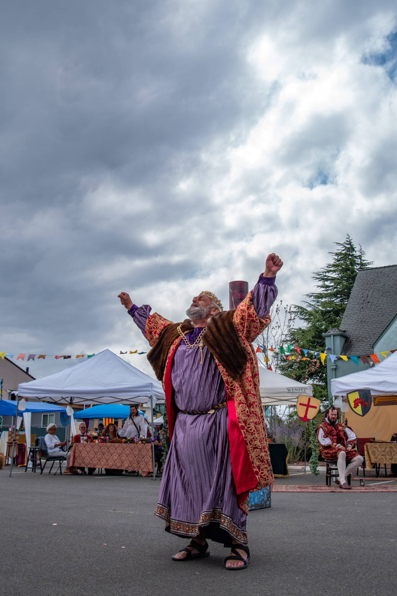 King Lear laments to the skies as the hard hearts of his daughter begin to drive him mad in a scene from Shakespeare’s “King Lear” in the parking lot of Olympic Theatre Arts in 2021. Sequim Gazette file photo by Emily Matthiessen