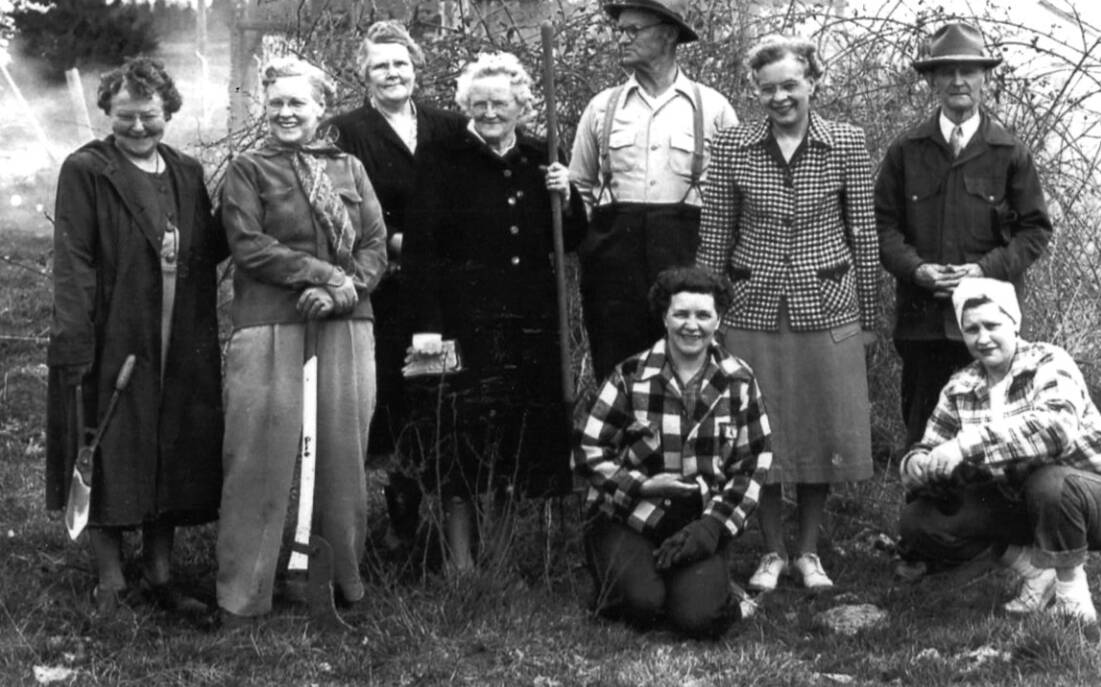 Photo courtesy of the Sequim Prairie Garden Club
Some of the first members of the Sequim Prairie Garden Club and their husbands pose for a photo (left to right): Beulah Hoyt, Carrie Blanke, Alda Fortman, Mary Stone, Stanley Stone, Nora Lee Klinger, Clem Fortman, Grace Blank and Allene Ray.