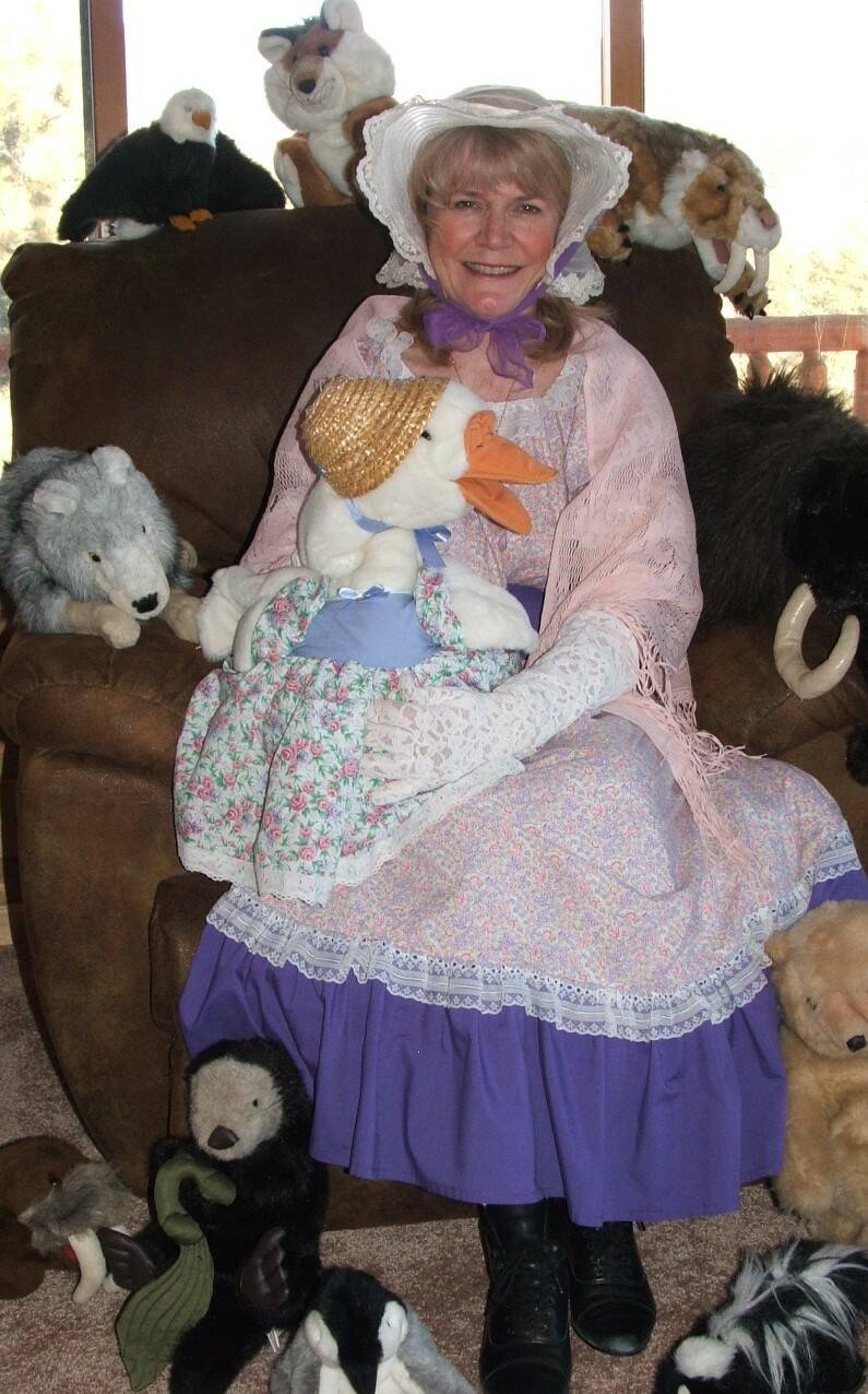 Photo courtesy of Pacific Mist Books / Cathy Kelsay, a local storyteller and puppeteer, helps host a St. Paddy’s Day Children’s Storytime event at Pacific Mist Books, 122 W. Washington St., on Saturday, March 16.