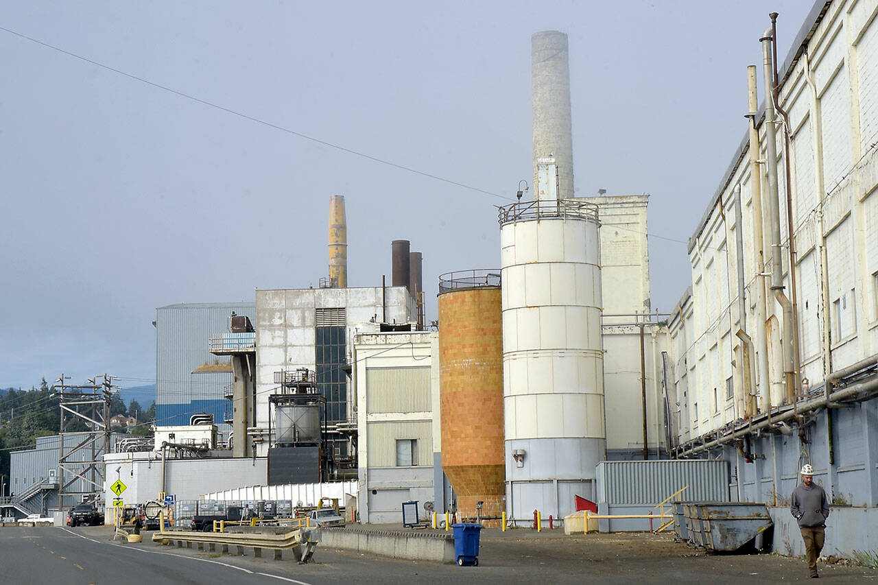 Photo by Keith Thorpe/Olympic Peninsula News Group / The McKinley Paper Co. mill in Port Angeles sits mostly idle on Aug. 15.