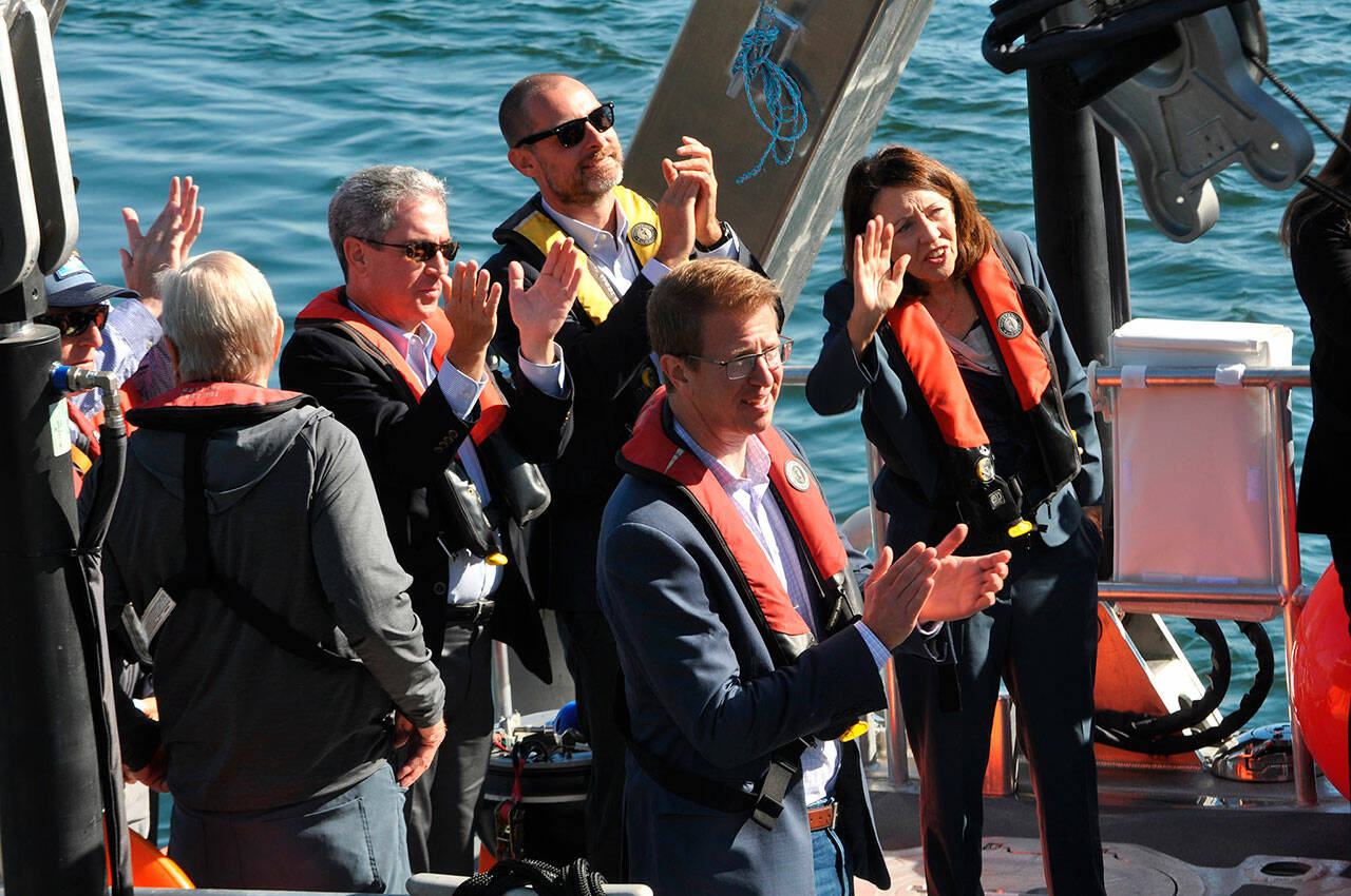 Sequim Gazette photos by Matthew Nash
Dignitaries, including Congressman Derek Kilmer and Senator Maria Cantwell celebrate the dedication of PNNL-Sequim’s RV Resilience, the Department of Energy’s first hybrid vessel.