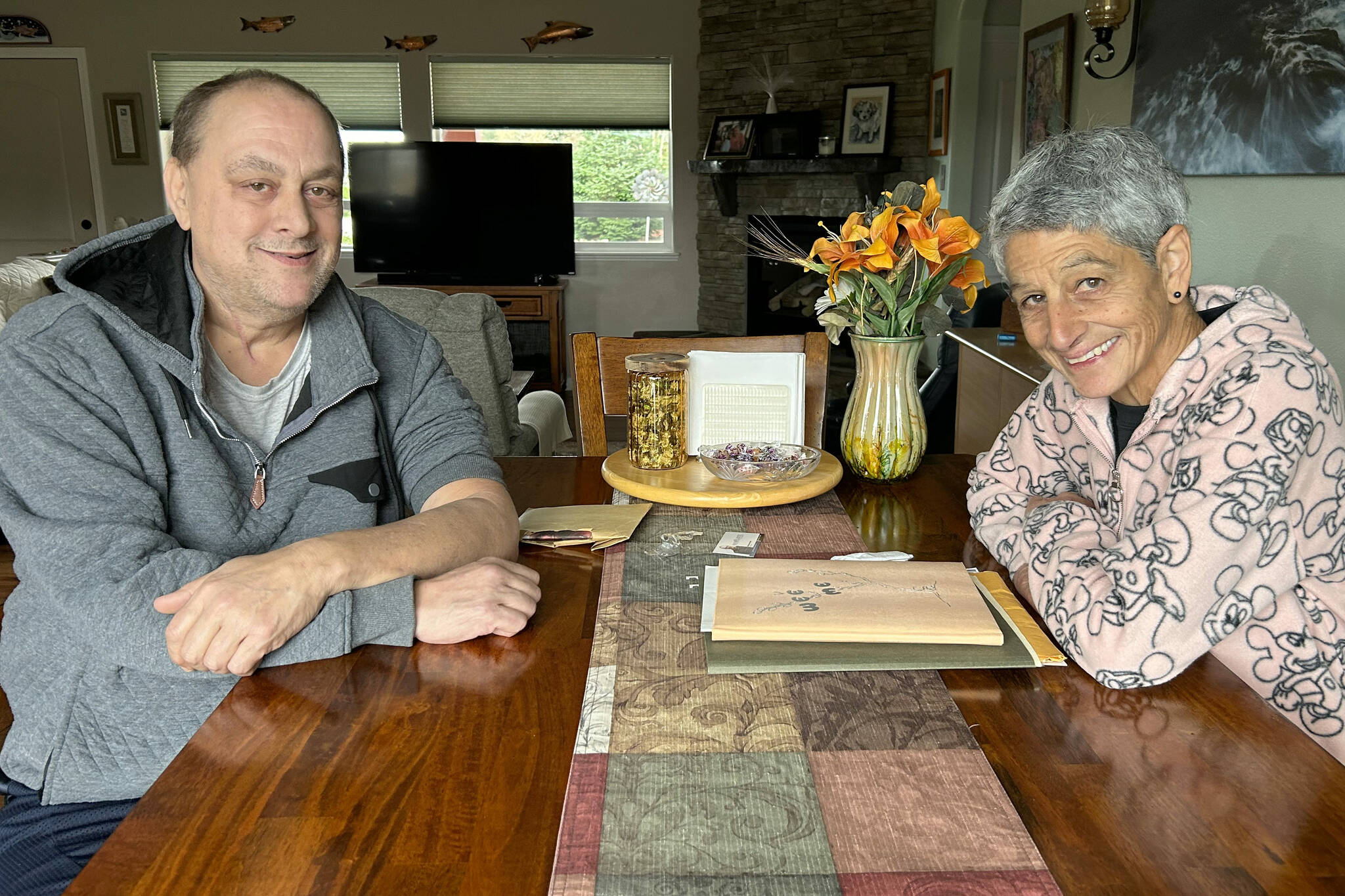 Sequim Gazette photo by Matthew Nash
After learning about each other through a genealogy service 15 years ago and speaking on the phone for years, Steven Hanson of Montevideo, Minn. and Sue Harrison of Sequim met for the first time a few weeks ago. The siblings were placed for adoption by their biological mother about 10 years apart.